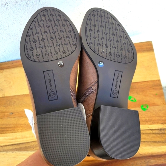 New Giani Bernini Memory Foam Putneyy Taupe Ankle boots Women's Size 10 - Picture 16 of 16